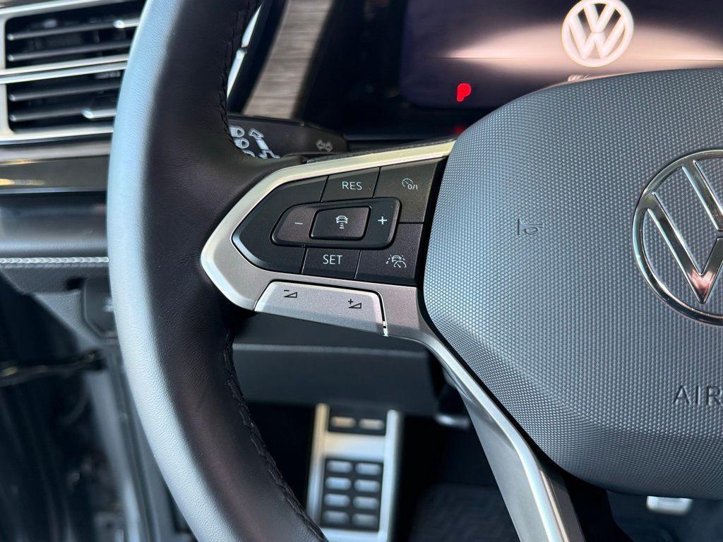 new 2026 Volkswagen Atlas car, priced at $56,109