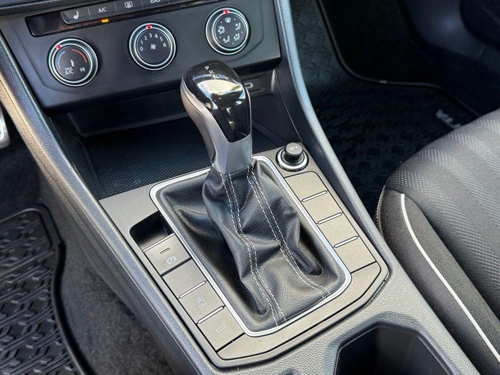 used 2024 Volkswagen Jetta car, priced at $17,249