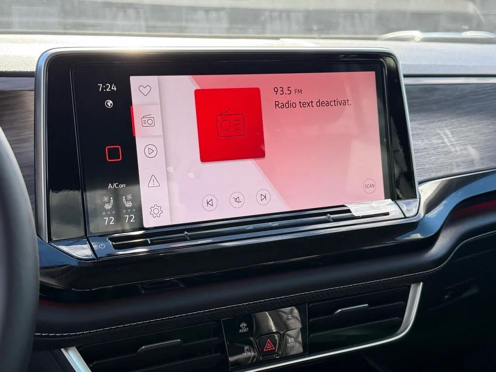 new 2026 Volkswagen Atlas car, priced at $55,569