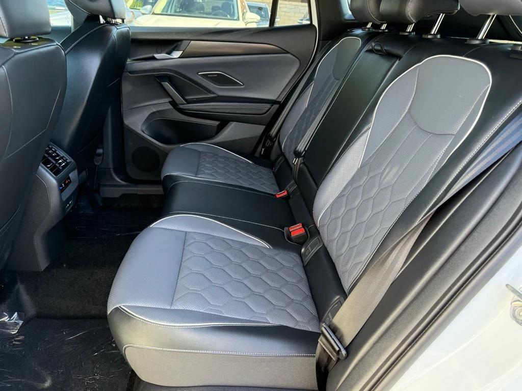 new 2026 Volkswagen Tiguan car, priced at $45,807