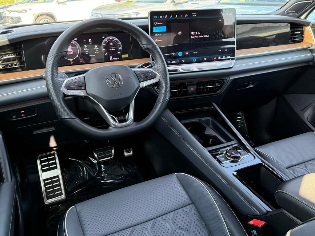 new 2026 Volkswagen Tiguan car, priced at $45,807