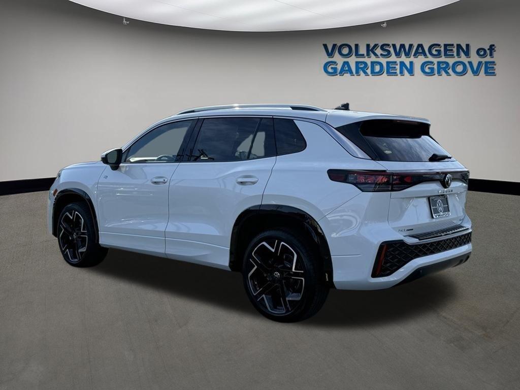 new 2026 Volkswagen Tiguan car, priced at $45,807