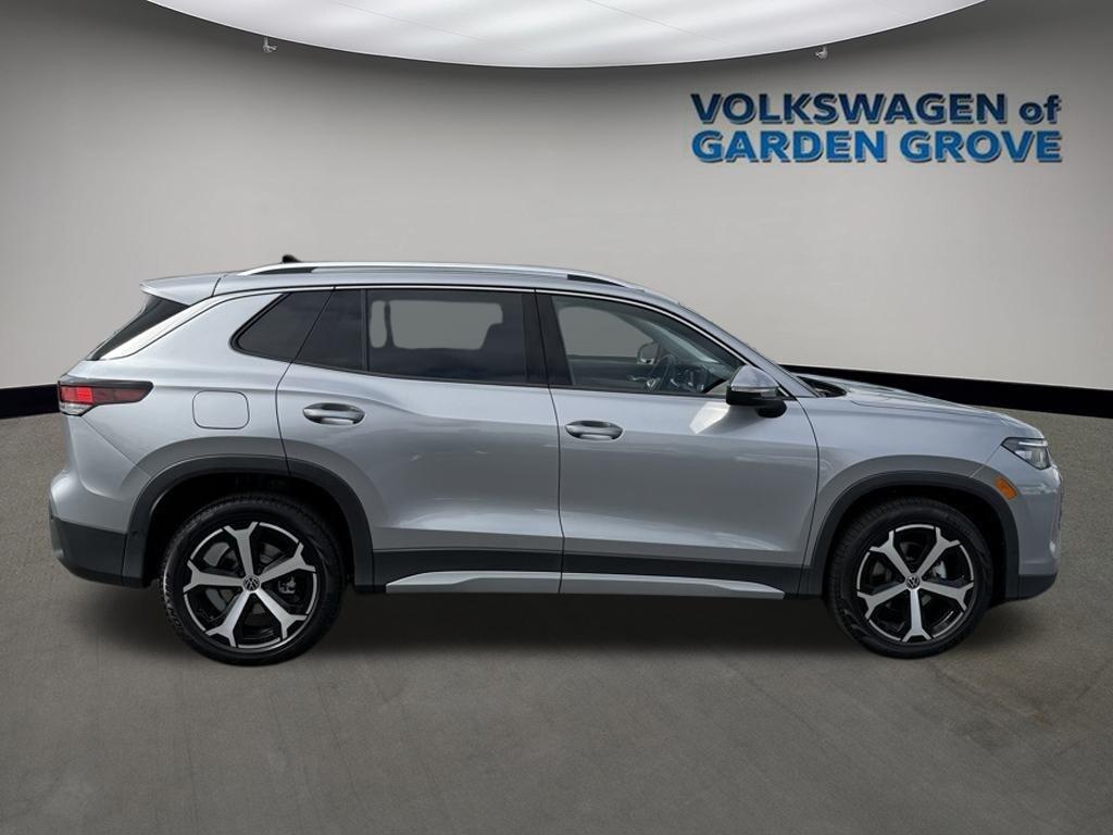 new 2025 Volkswagen Tiguan car, priced at $29,876