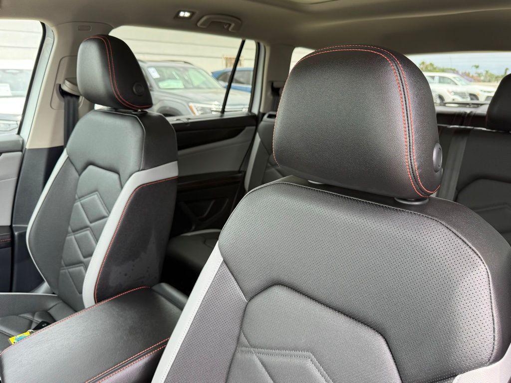new 2026 Volkswagen Atlas car, priced at $49,240