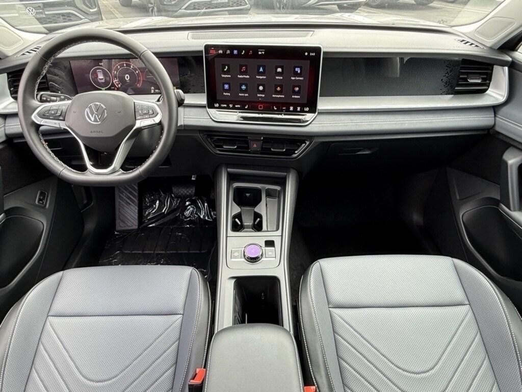 new 2025 Volkswagen Tiguan car, priced at $29,876