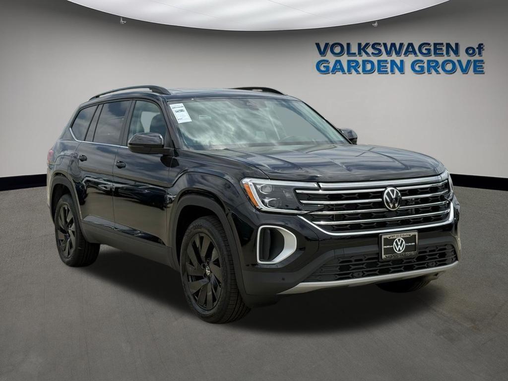new 2026 Volkswagen Atlas car, priced at $47,932