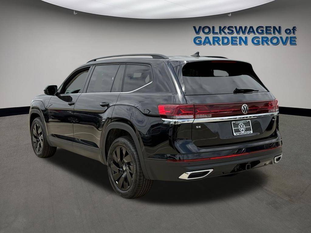 new 2026 Volkswagen Atlas car, priced at $47,932