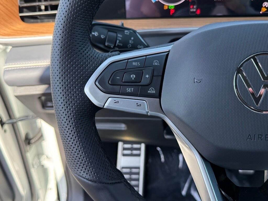 new 2026 Volkswagen Tiguan car, priced at $44,132