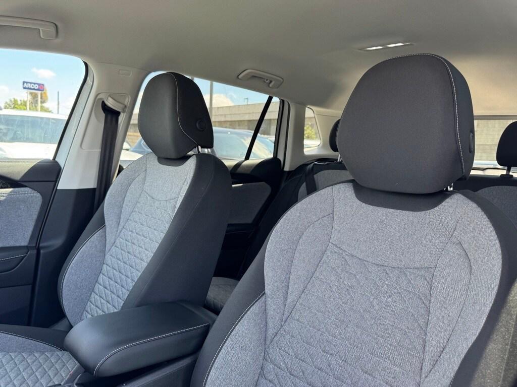 new 2025 Volkswagen Tiguan car, priced at $26,766