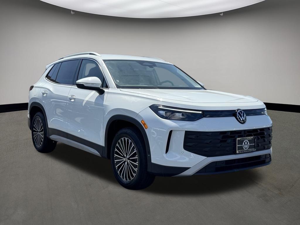 new 2025 Volkswagen Tiguan car, priced at $26,766