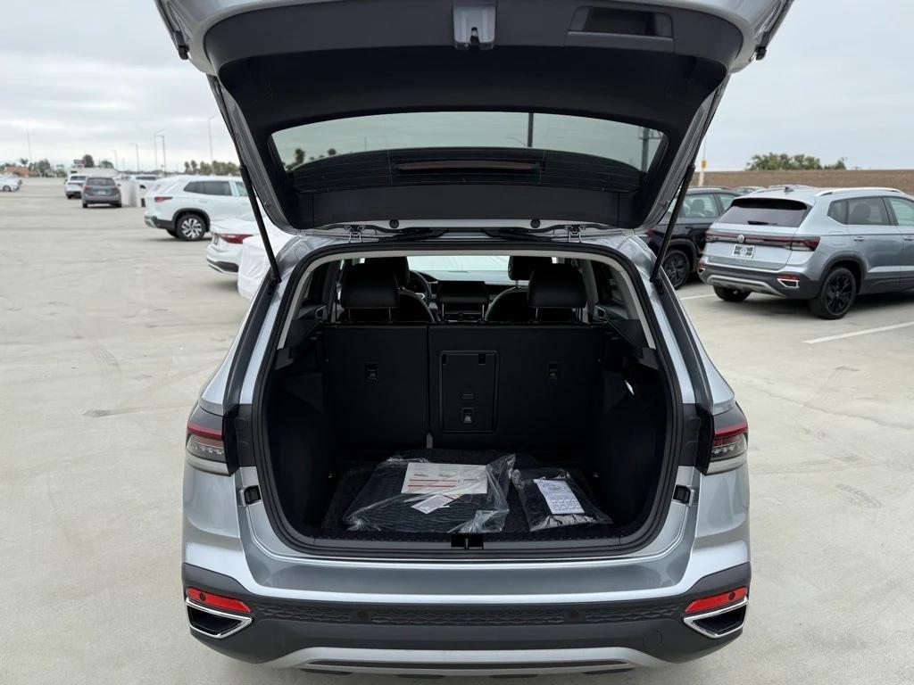 new 2025 Volkswagen Taos car, priced at $25,511