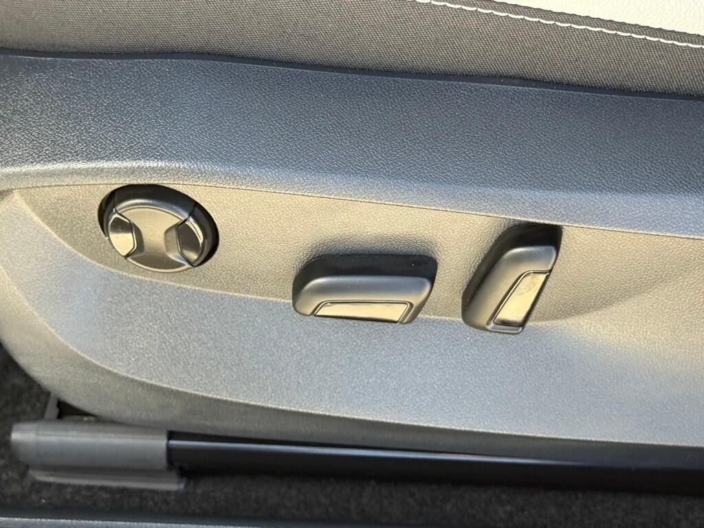 new 2026 Volkswagen Taos car, priced at $31,610