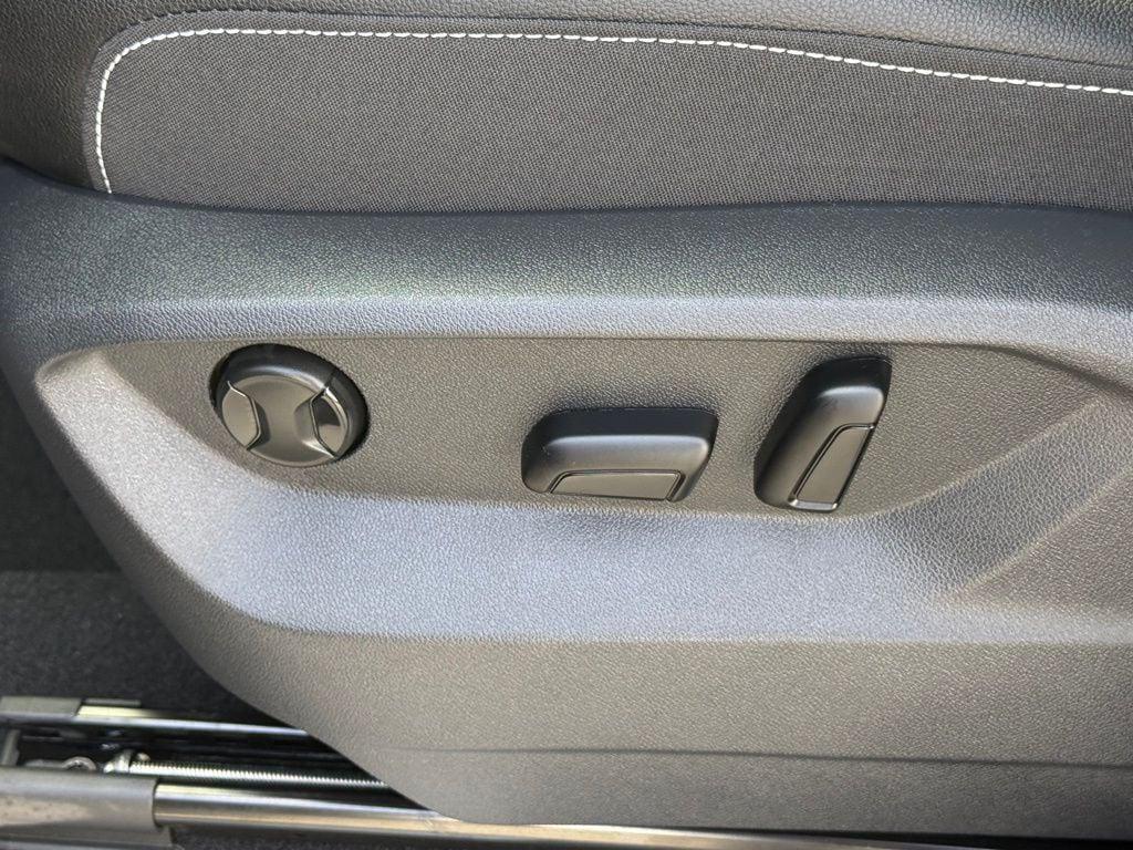 new 2026 Volkswagen Atlas car, priced at $47,330