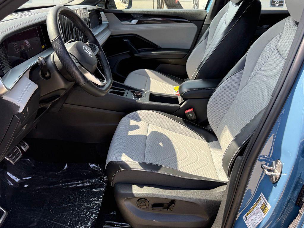 new 2026 Volkswagen Tiguan car, priced at $41,562