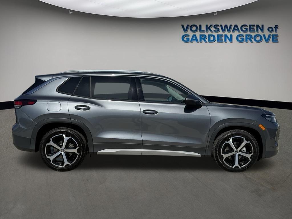 new 2026 Volkswagen Tiguan car, priced at $35,881