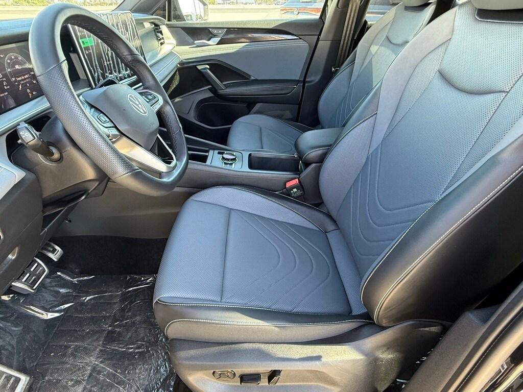 new 2026 Volkswagen Tiguan car, priced at $37,321