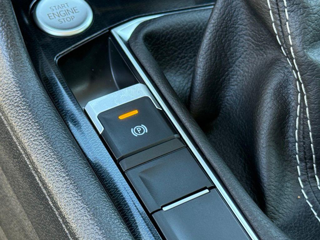new 2026 Volkswagen Taos car, priced at $27,576