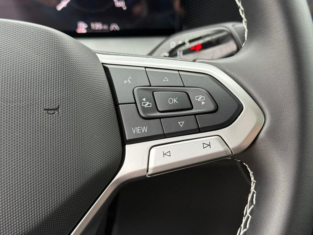 new 2025 Volkswagen Tiguan car, priced at $33,639