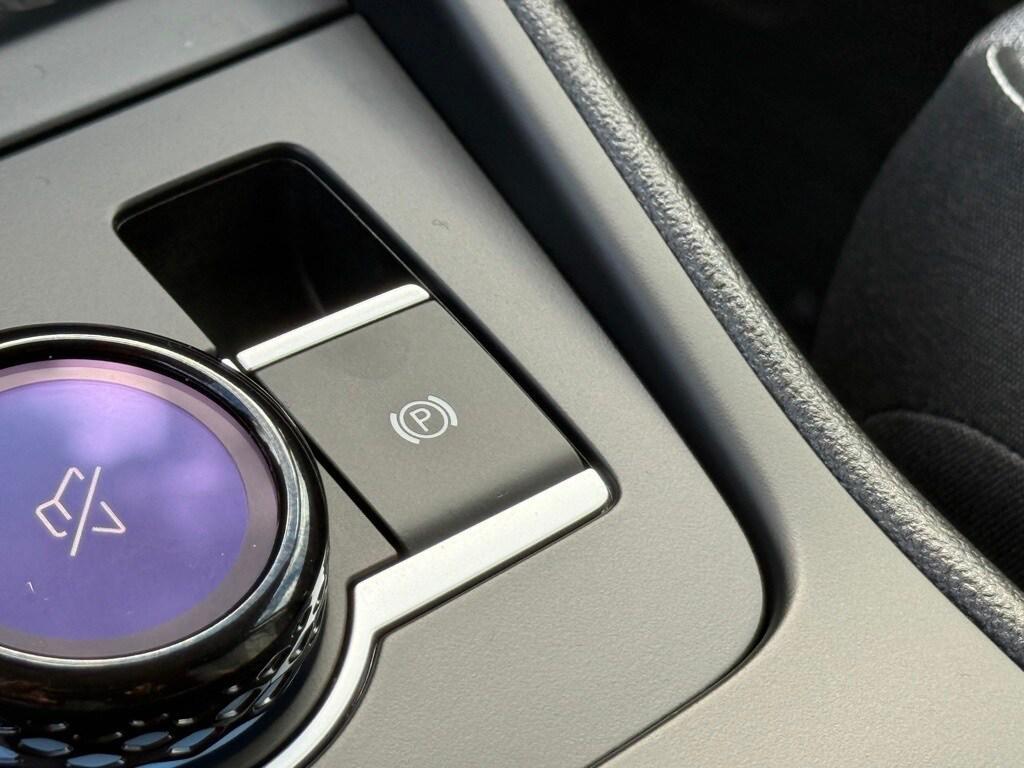 new 2026 Volkswagen Tiguan car, priced at $30,992