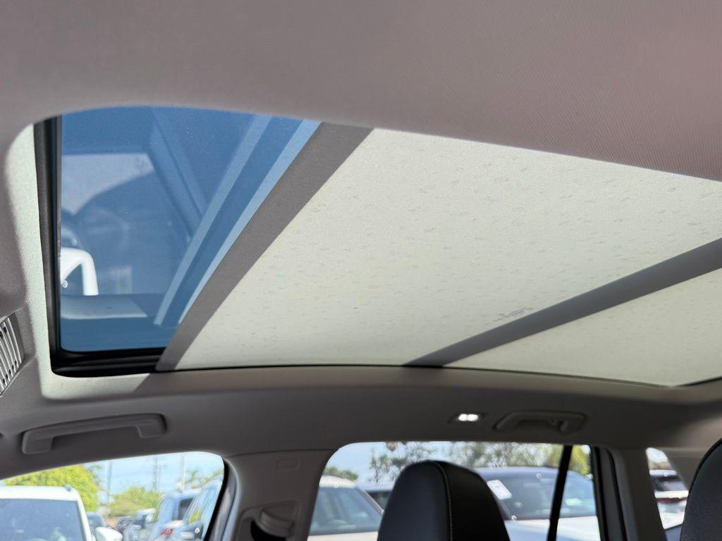 new 2026 Volkswagen Tiguan car, priced at $35,992