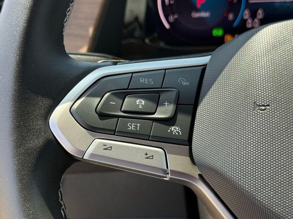 new 2026 Volkswagen Atlas car, priced at $46,875