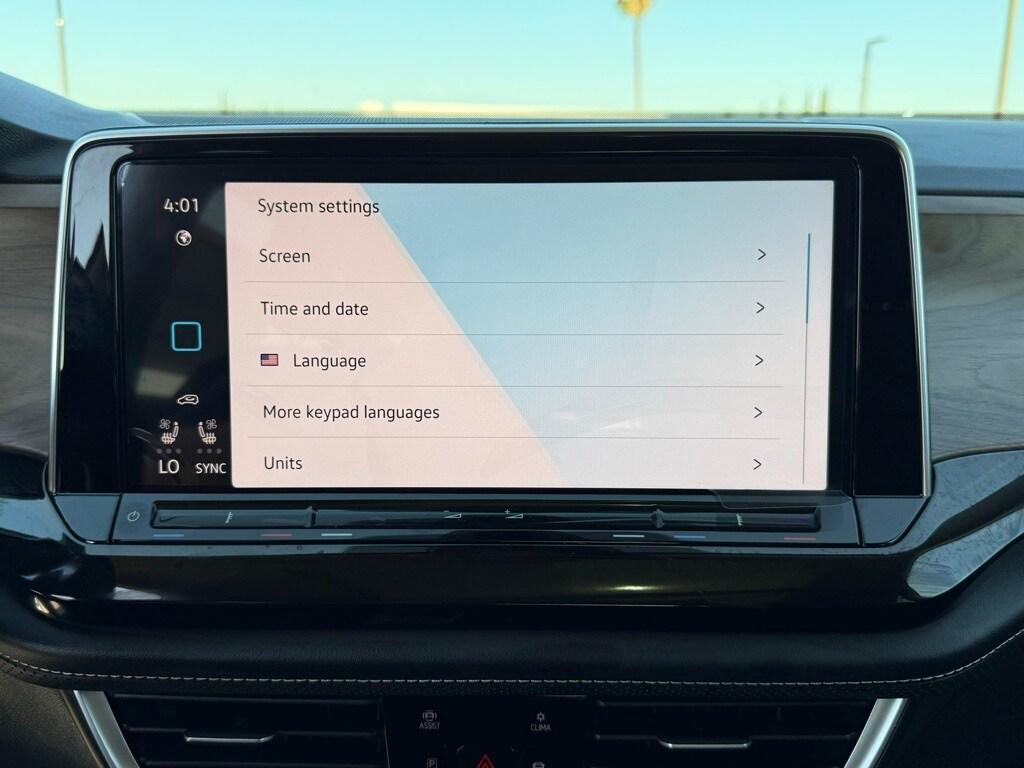 new 2026 Volkswagen Atlas car, priced at $45,524