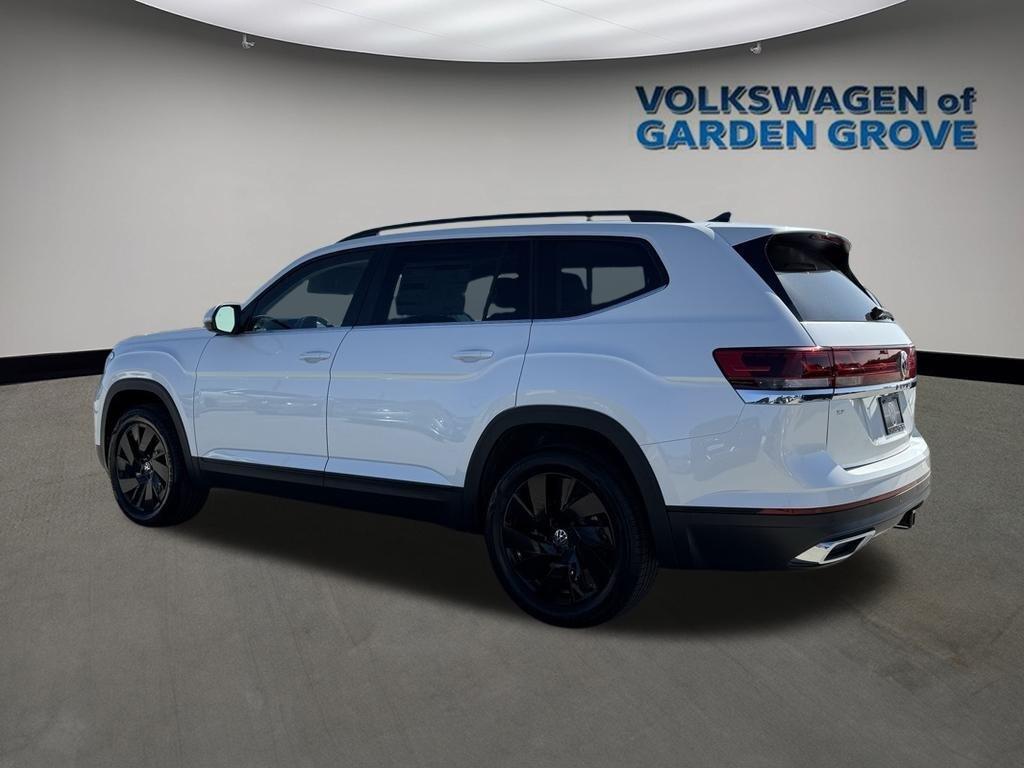 new 2026 Volkswagen Atlas car, priced at $45,524