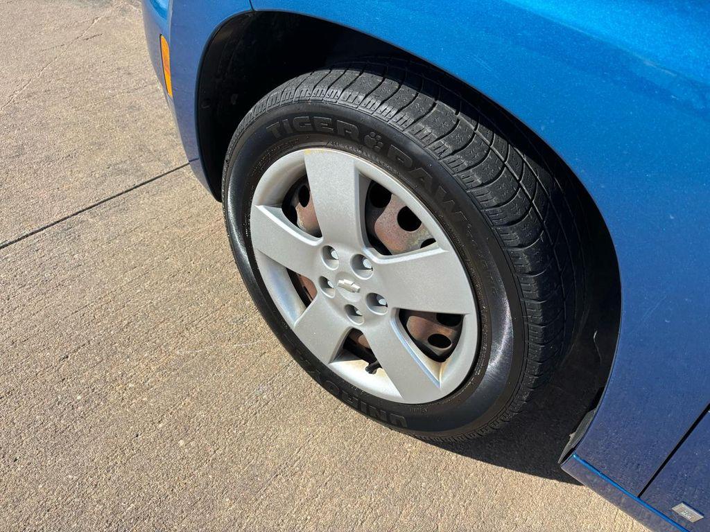 used 2009 Chevrolet HHR car, priced at $9,999