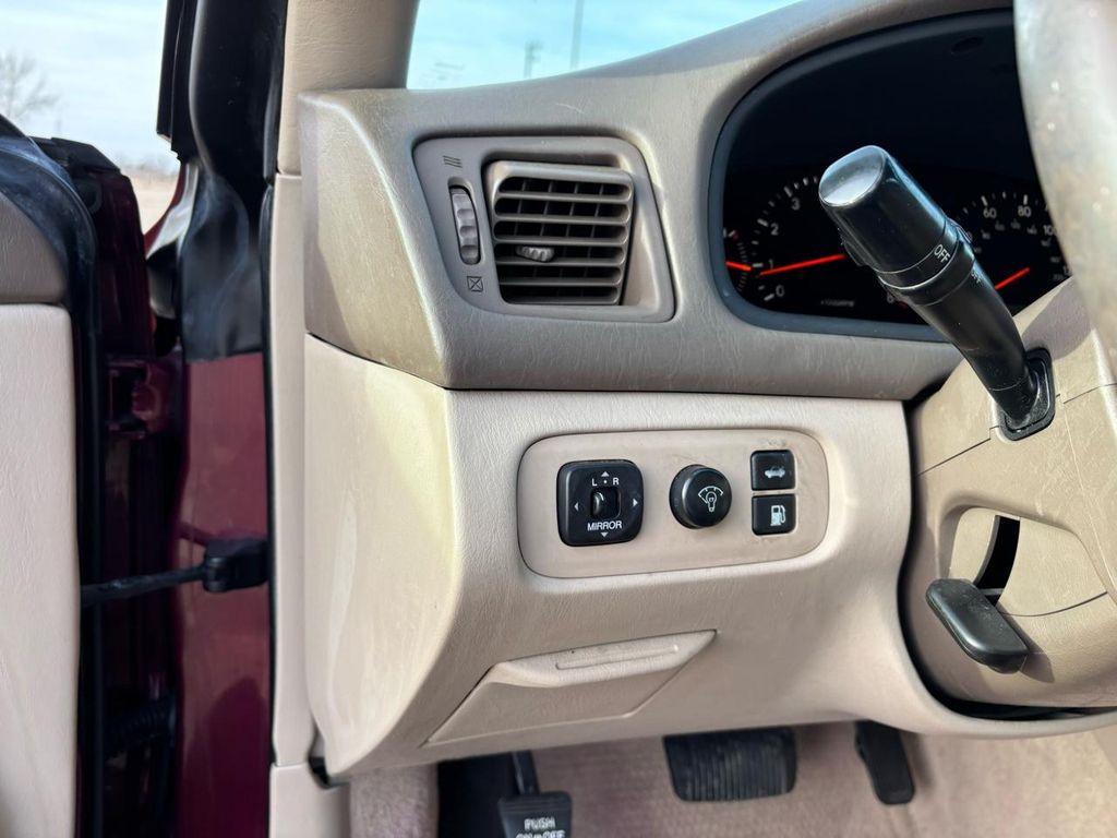 used 1998 Lexus ES 300 car, priced at $8,500