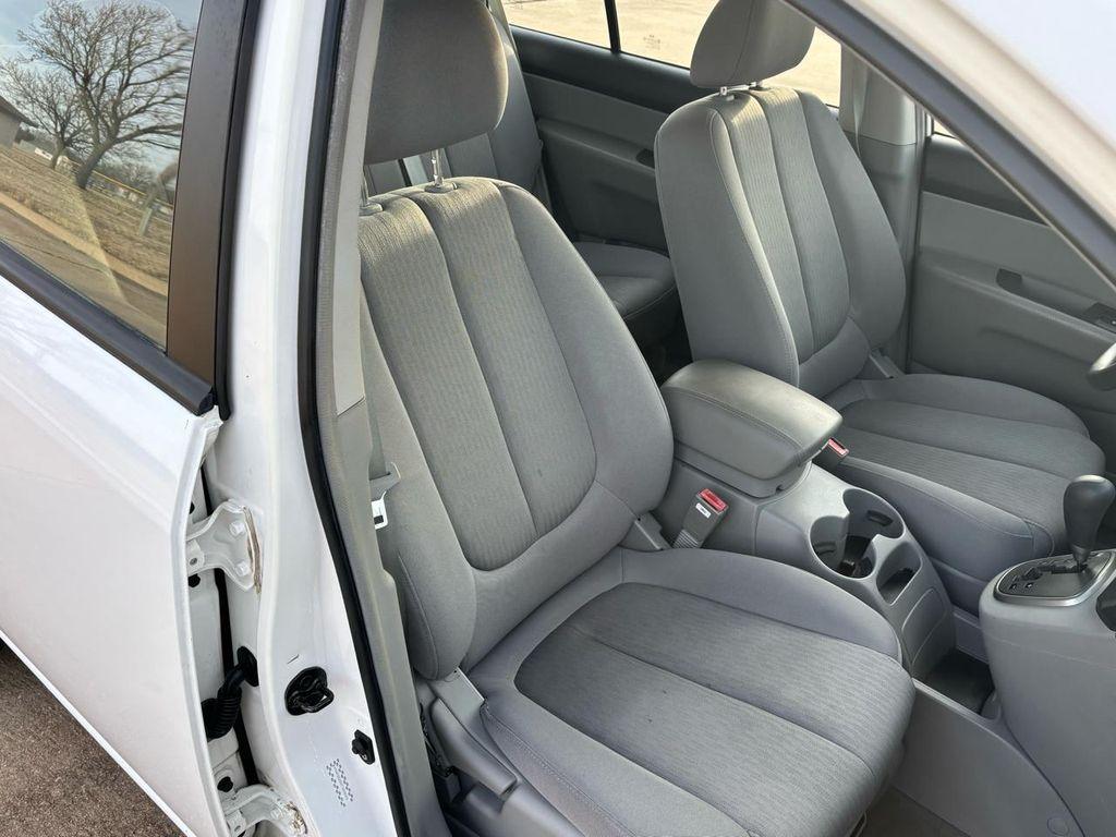 used 2007 Kia Rondo car, priced at $8,999