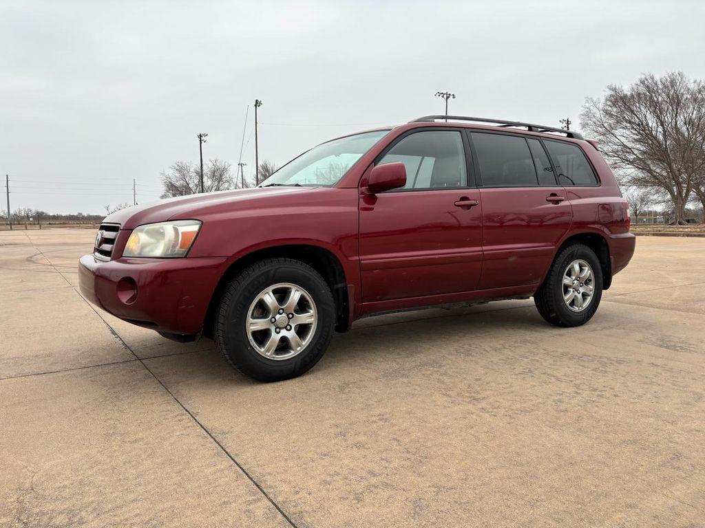 used 2006 Toyota Highlander car, priced at $7,500