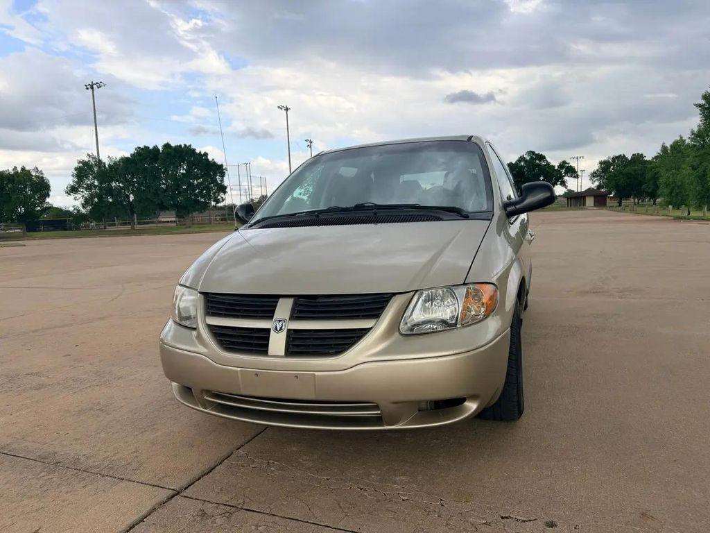 used 2005 Dodge Caravan car, priced at $9,999