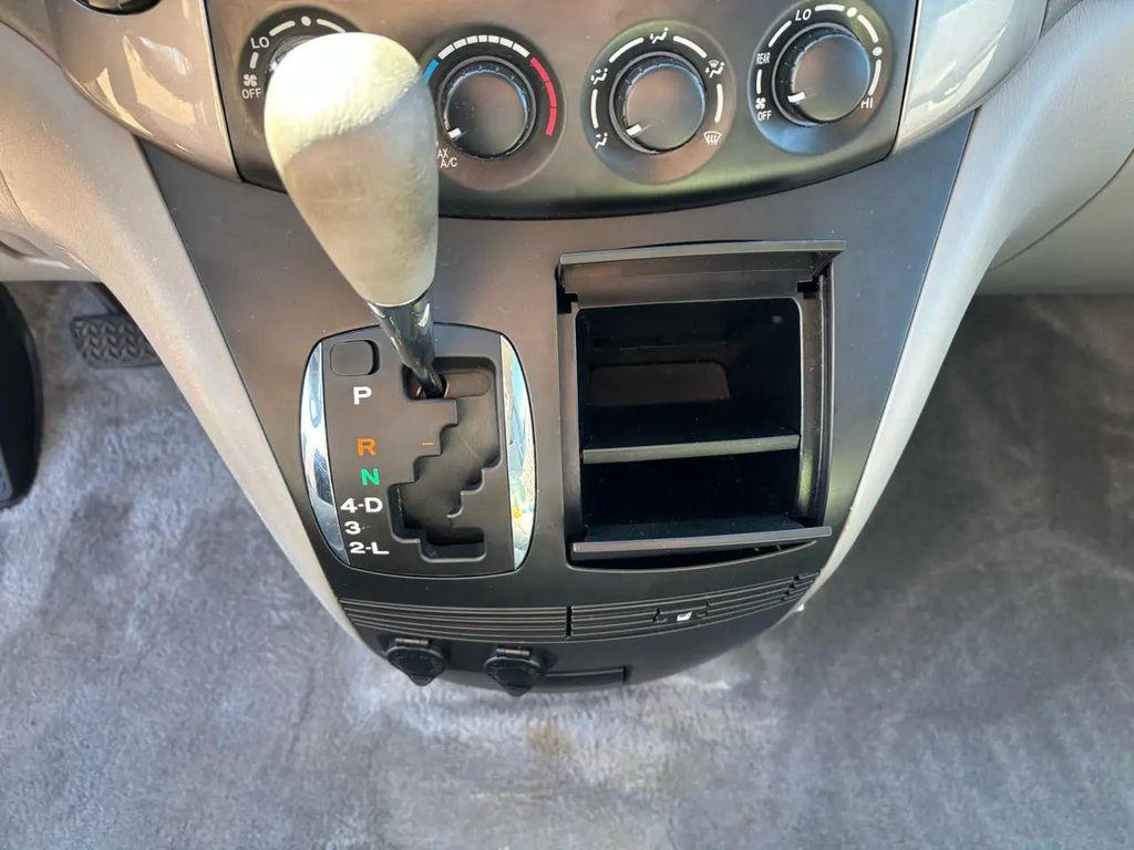 used 2006 Toyota Sienna car, priced at $11,999