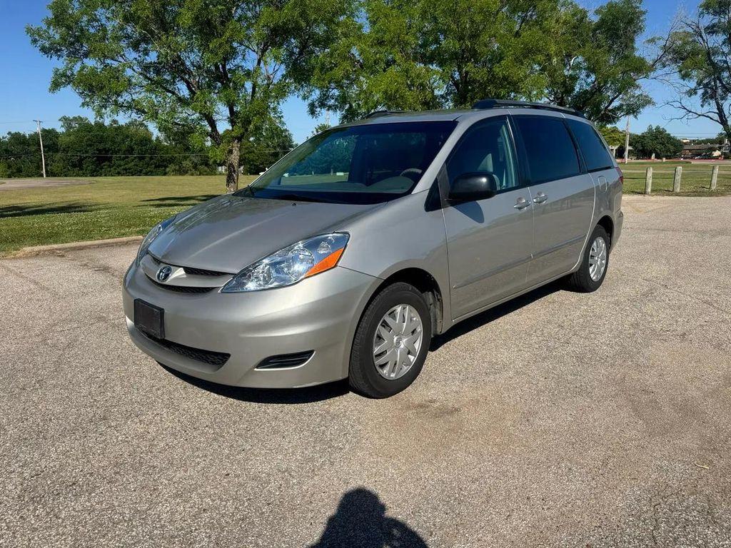 used 2006 Toyota Sienna car, priced at $11,999