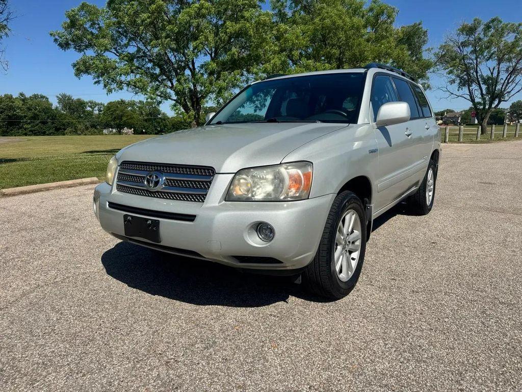 used 2007 Toyota Highlander Hybrid car, priced at $11,999