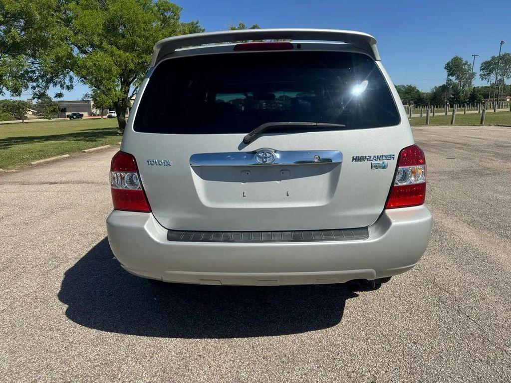 used 2007 Toyota Highlander Hybrid car, priced at $11,999