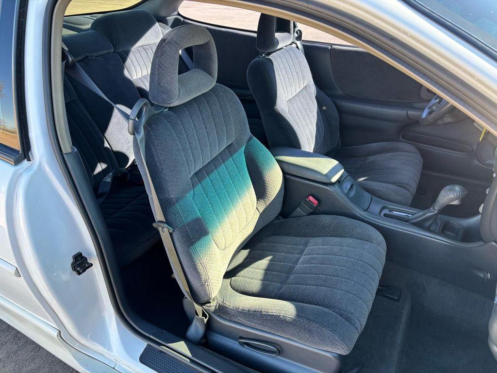 used 2001 Pontiac Grand Prix car, priced at $9,999