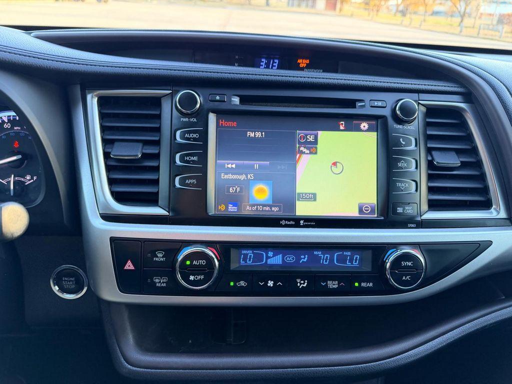 used 2014 Toyota Highlander car, priced at $21,999