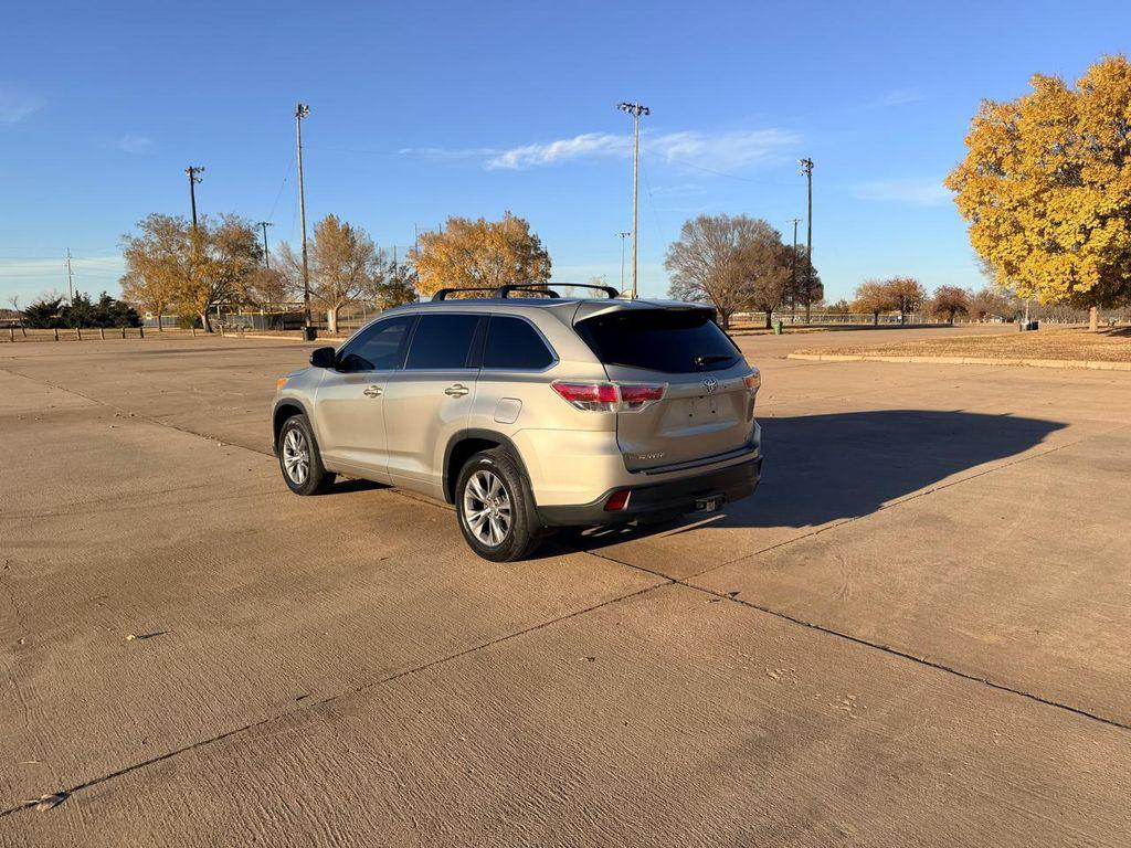 used 2014 Toyota Highlander car, priced at $21,999