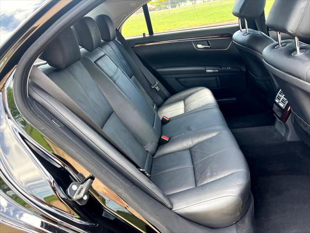 used 2007 Mercedes-Benz S-Class car, priced at $11,999