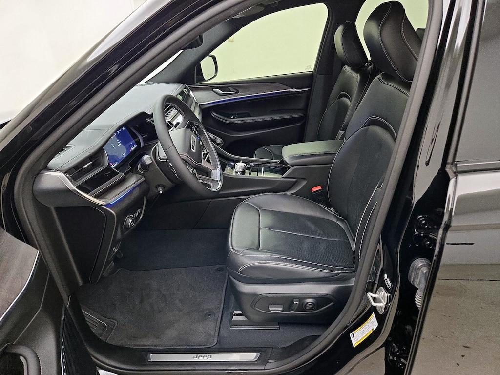 used 2023 Jeep Grand Cherokee car, priced at $41,998