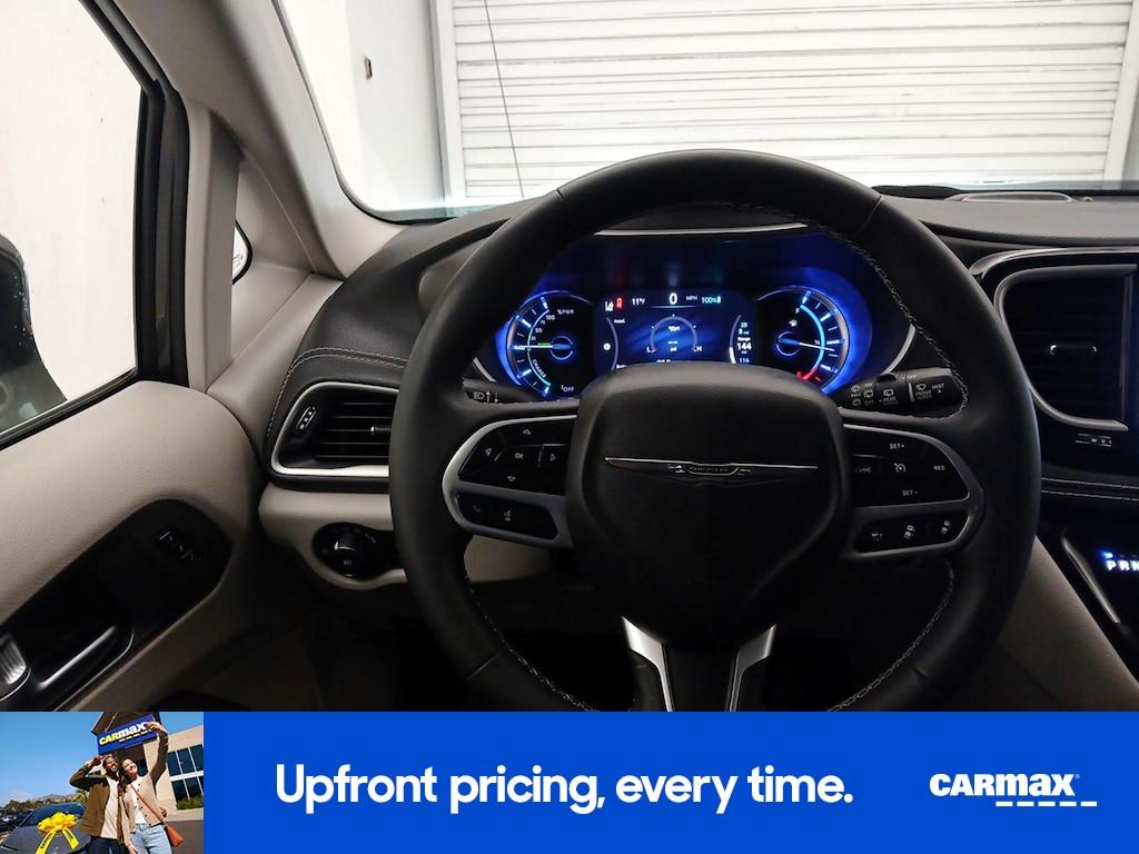 used 2022 Chrysler Pacifica Hybrid car, priced at $26,998