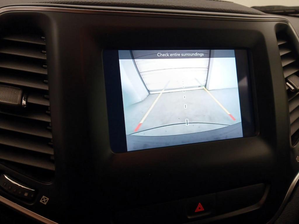 used 2020 Jeep Cherokee car, priced at $19,998