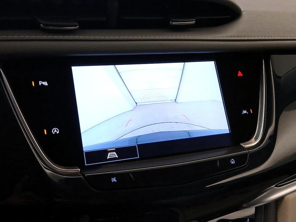 used 2025 Cadillac XT6 car, priced at $42,998