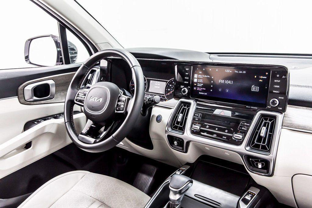 used 2023 Kia Sorento car, priced at $21,588