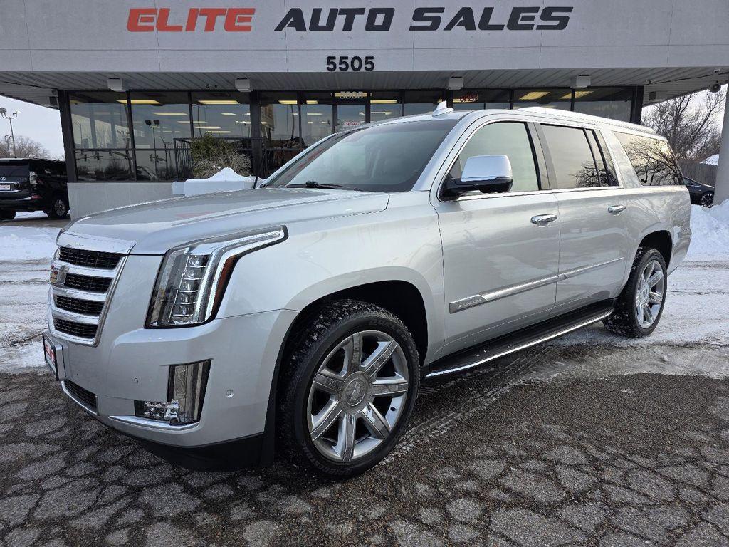 used 2018 Cadillac Escalade ESV car, priced at $21,952