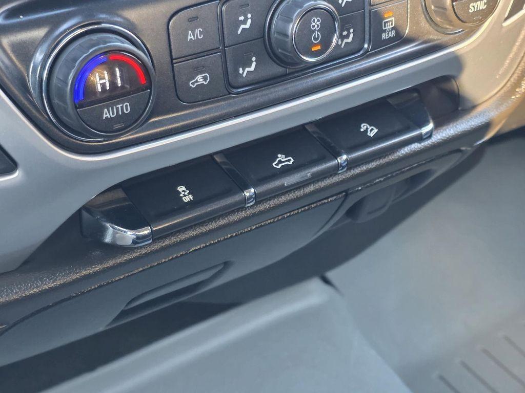 used 2017 GMC Sierra 1500 car, priced at $21,837