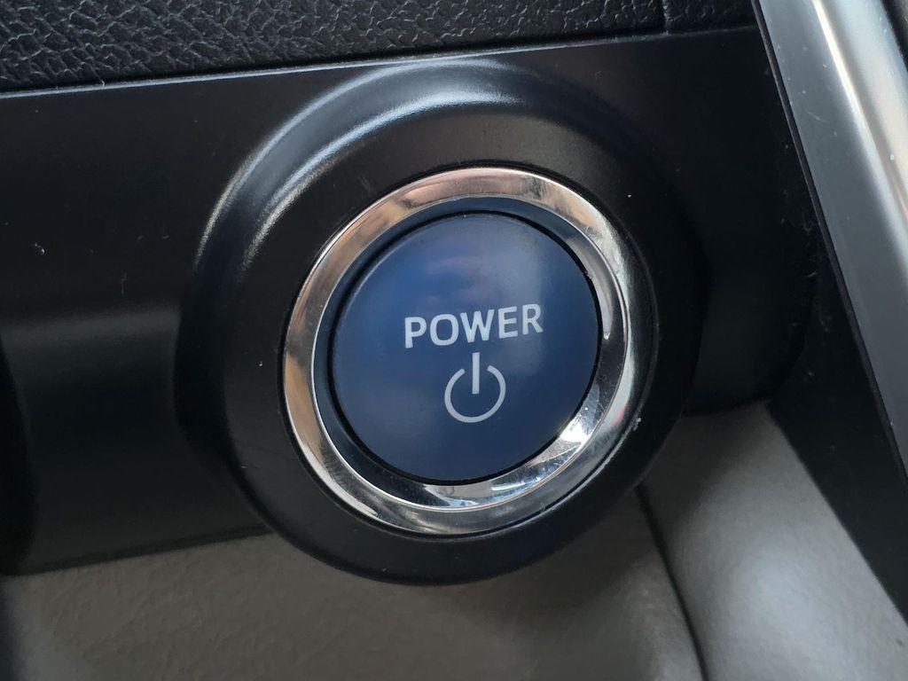 used 2017 Toyota Camry Hybrid car, priced at $16,547