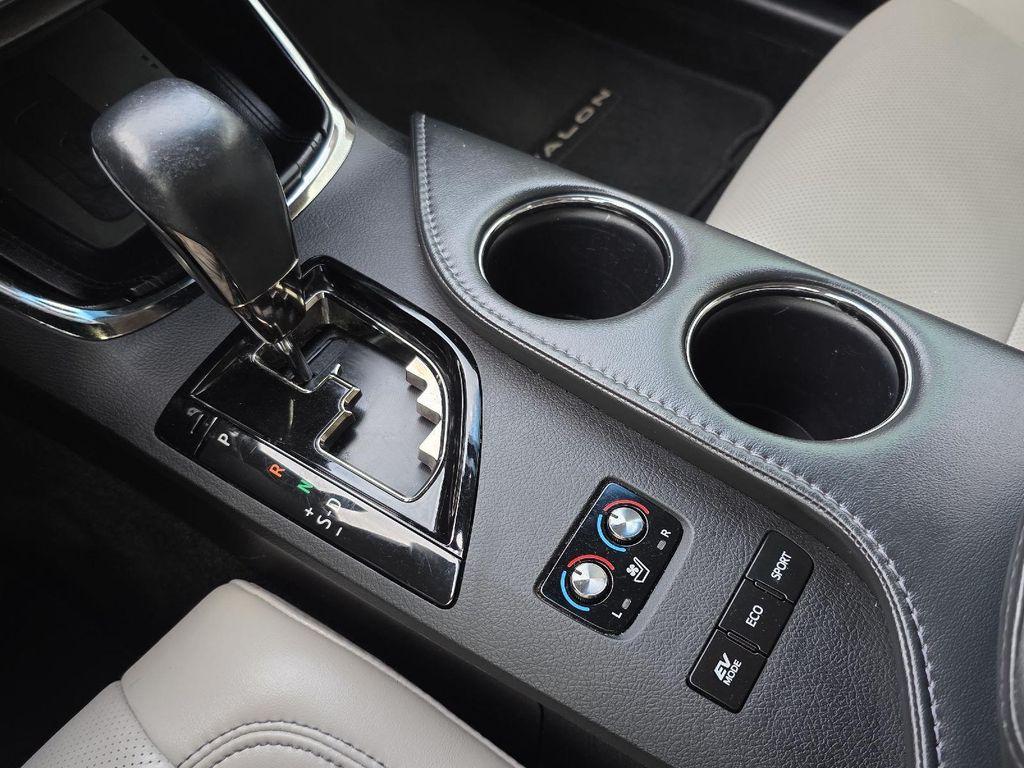 used 2018 Toyota Avalon Hybrid car, priced at $22,232