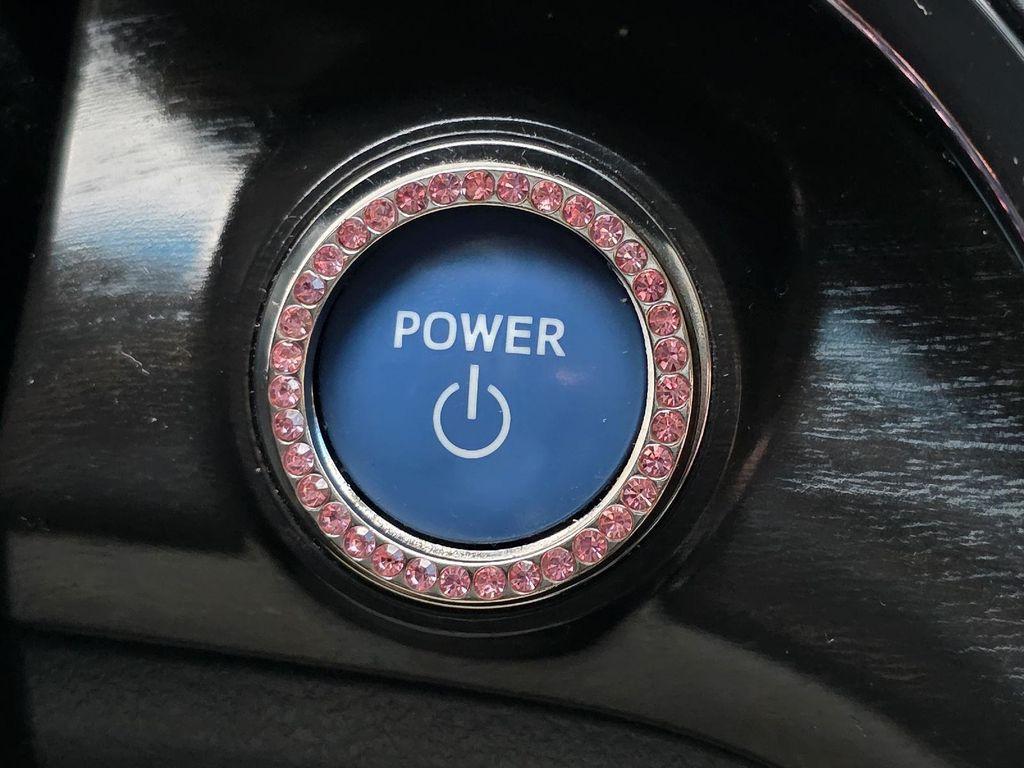 used 2018 Toyota Avalon Hybrid car, priced at $22,232